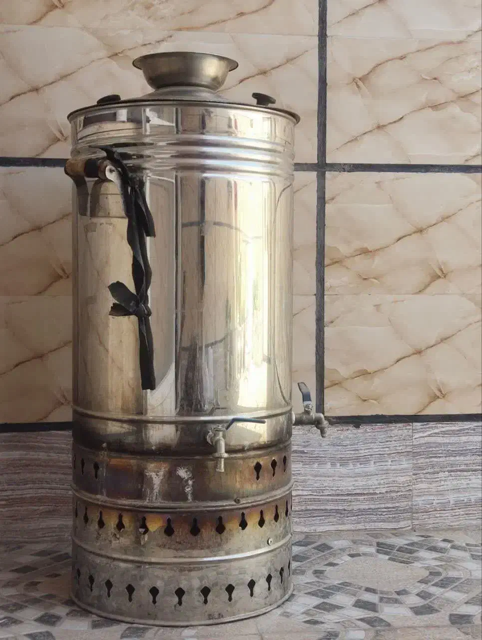 سماور|سماور، چای‌ساز، قهوه‌ساز|سمنان, |دیوار