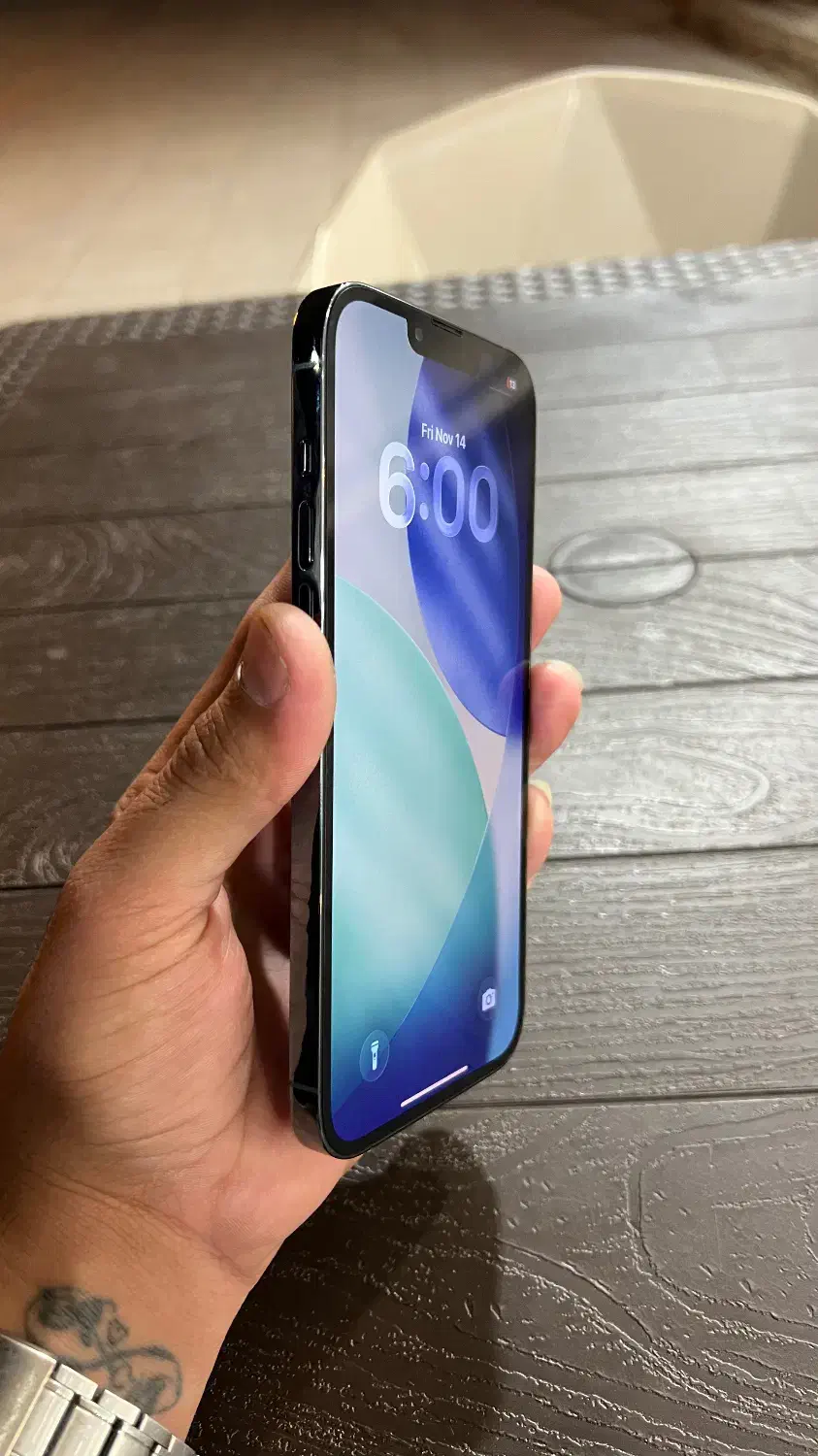 ایفون ۱۳پرومکس درحد خشک|موبایل|بم, |دیوار