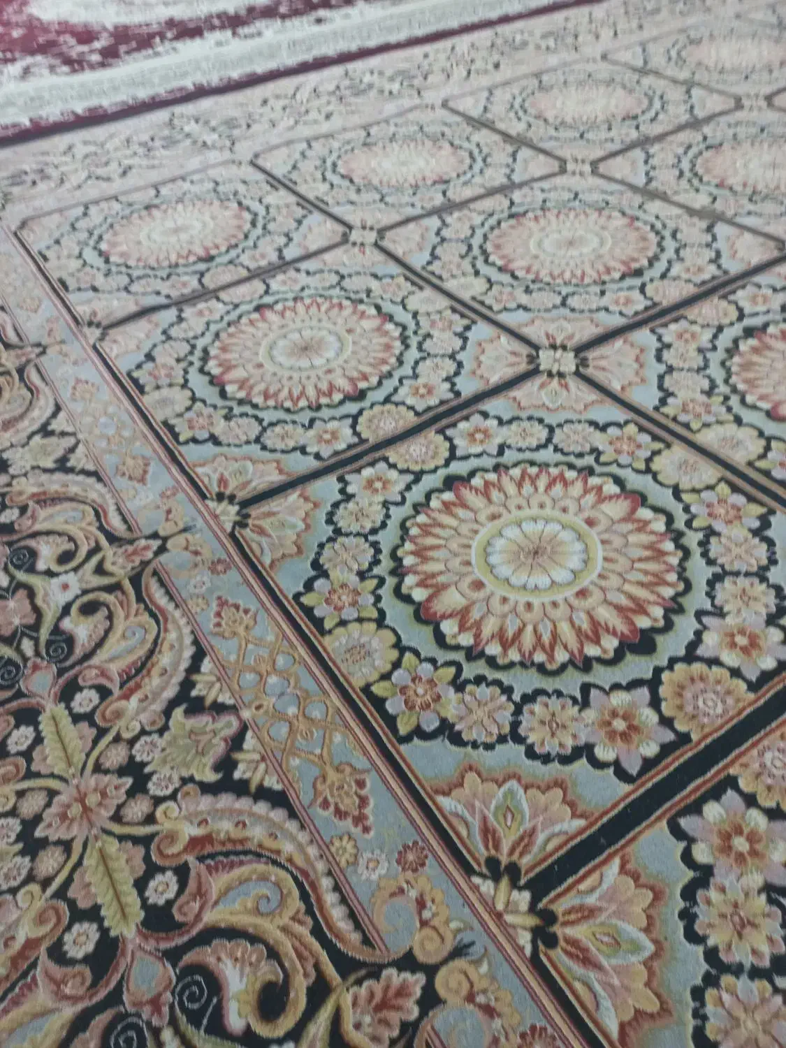 فرش ۱۲متری سالم و زیبا|فرش|پاکدشت, حصار امیر|دیوار