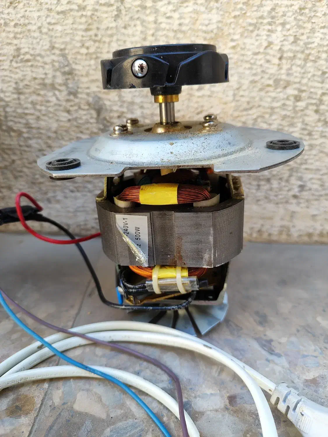 لوازم خانگی برقی|پنکه و تصفیه‌کنندهٔ هوا|شیراز, گلشن|دیوار