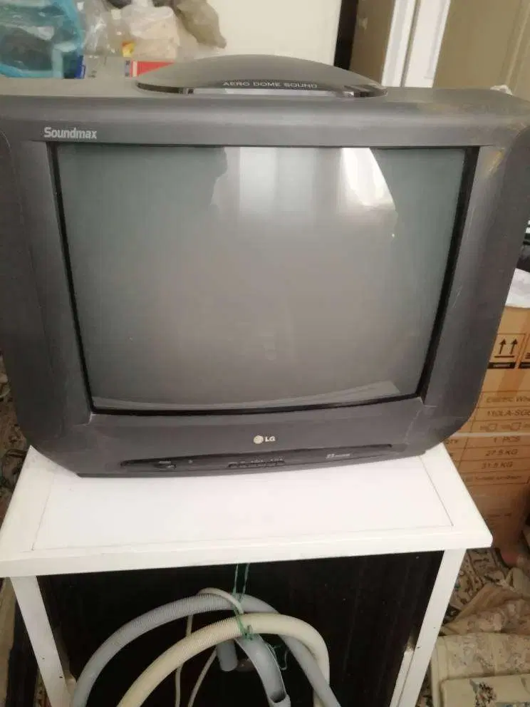 تلویزیون LG (ال جی) 21 اینچ|تلویزیون و پروژکتور|تهران, دهم فروردین|دیوار