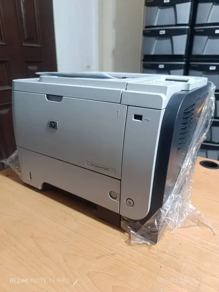 پرینتر۲۰۵۵ پرینتر حرفه ای دورو زن پرینتر ۴۰۱اچی|پرینتر، اسکنر، کپی، فکس|پاکدشت, پاکدشت (مامازند)|دیوار