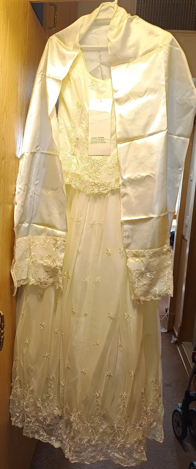 لباس مجلسی|لباس|تهران, آسمان|دیوار