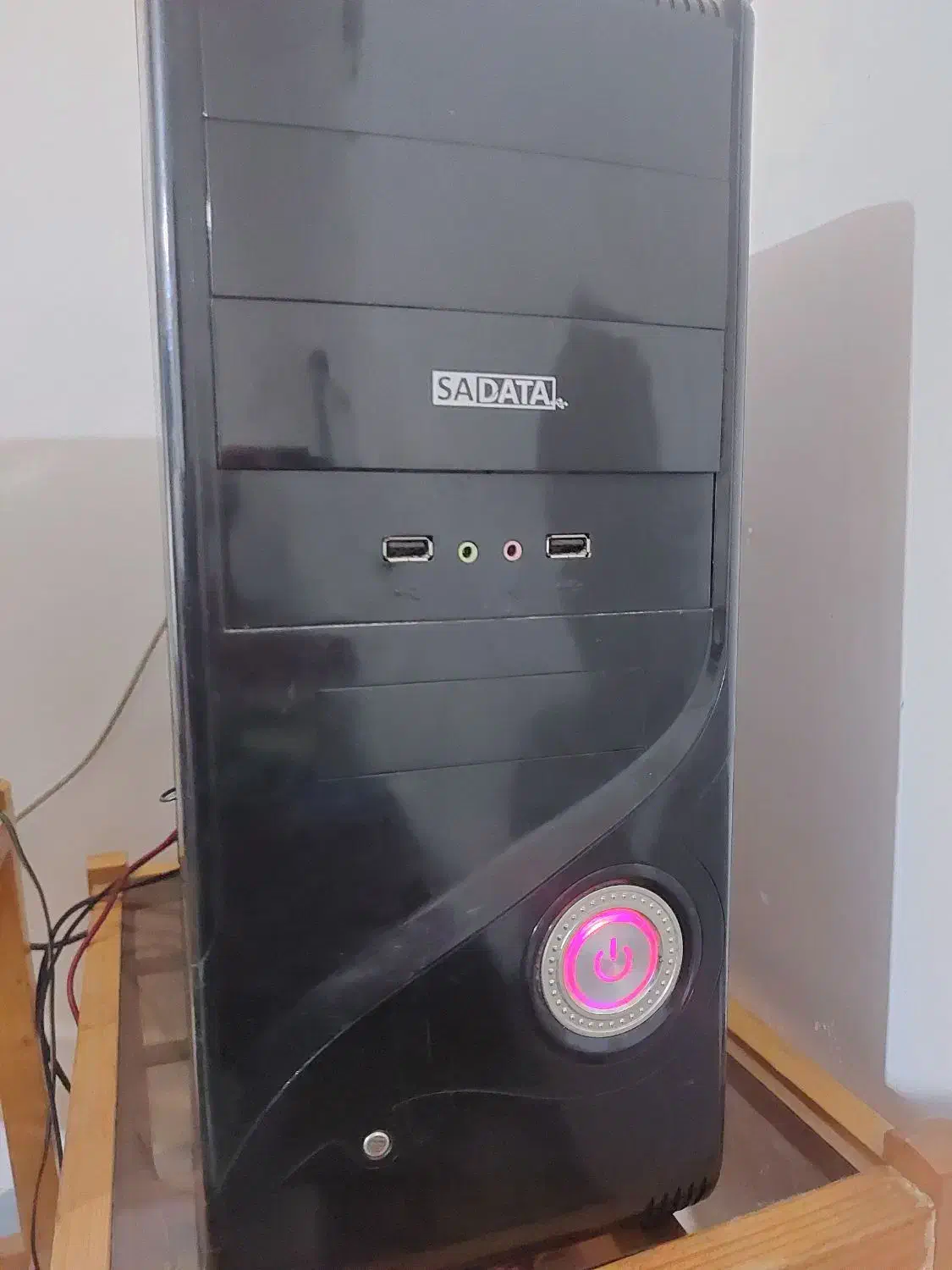 کیس گیمینگ|رایانه رومیزی|همدان, |دیوار