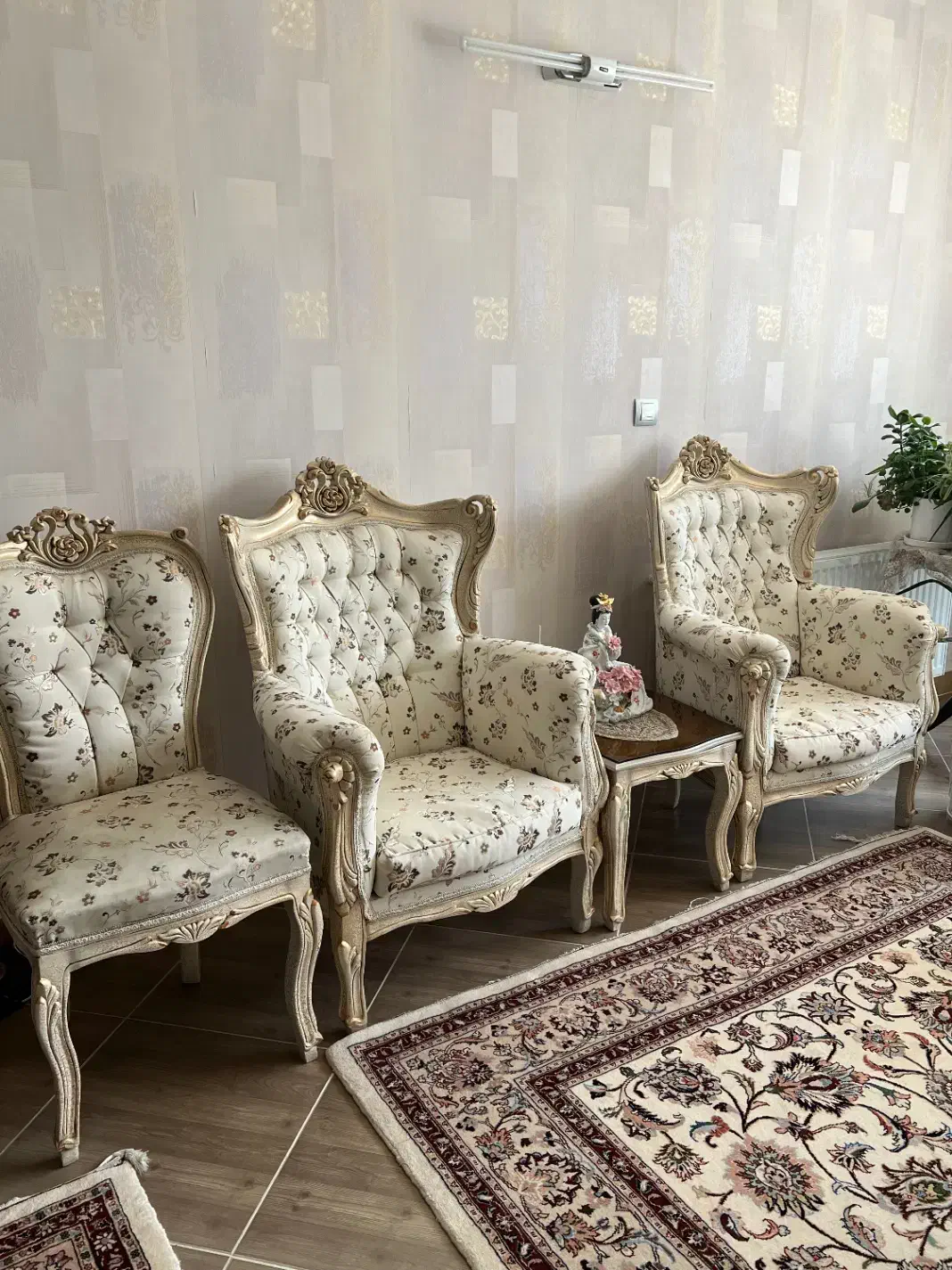 فروش مبل سلطنتی ۹ نفره|مبلمان خانگی و میز عسلی|مهاجران, |دیوار