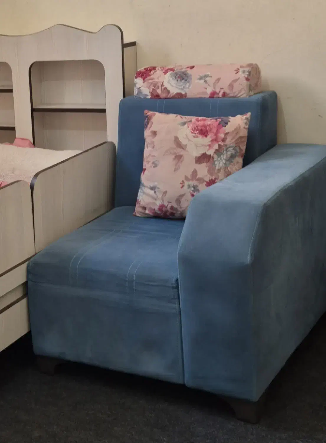 فروش مبل ال|مبلمان خانگی و میز عسلی|بروجن, |دیوار