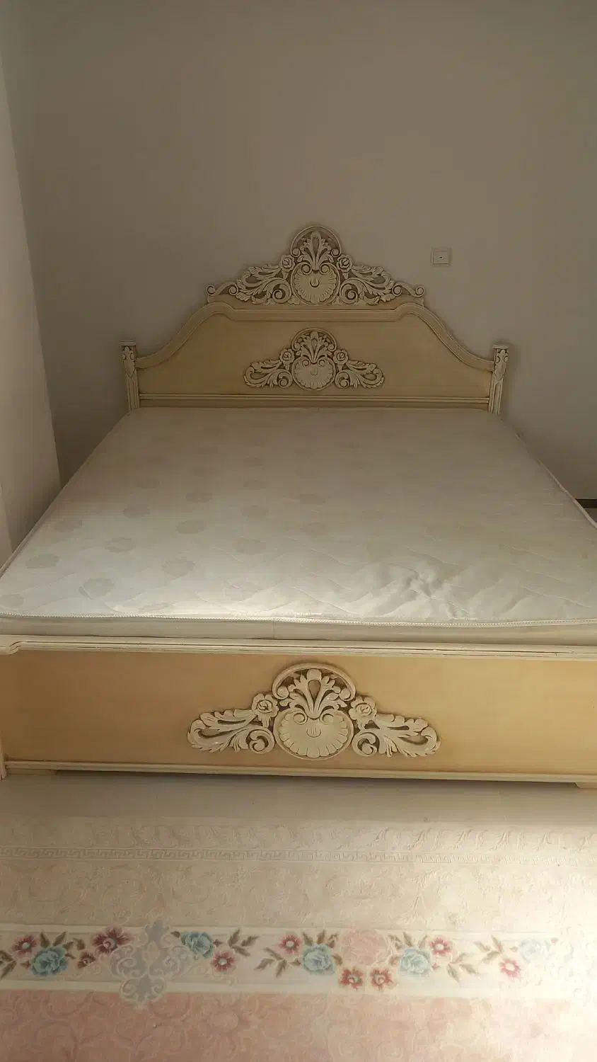 تخت خواب دو نفره|تخت و سرویس خواب|قم, پردیسان|دیوار