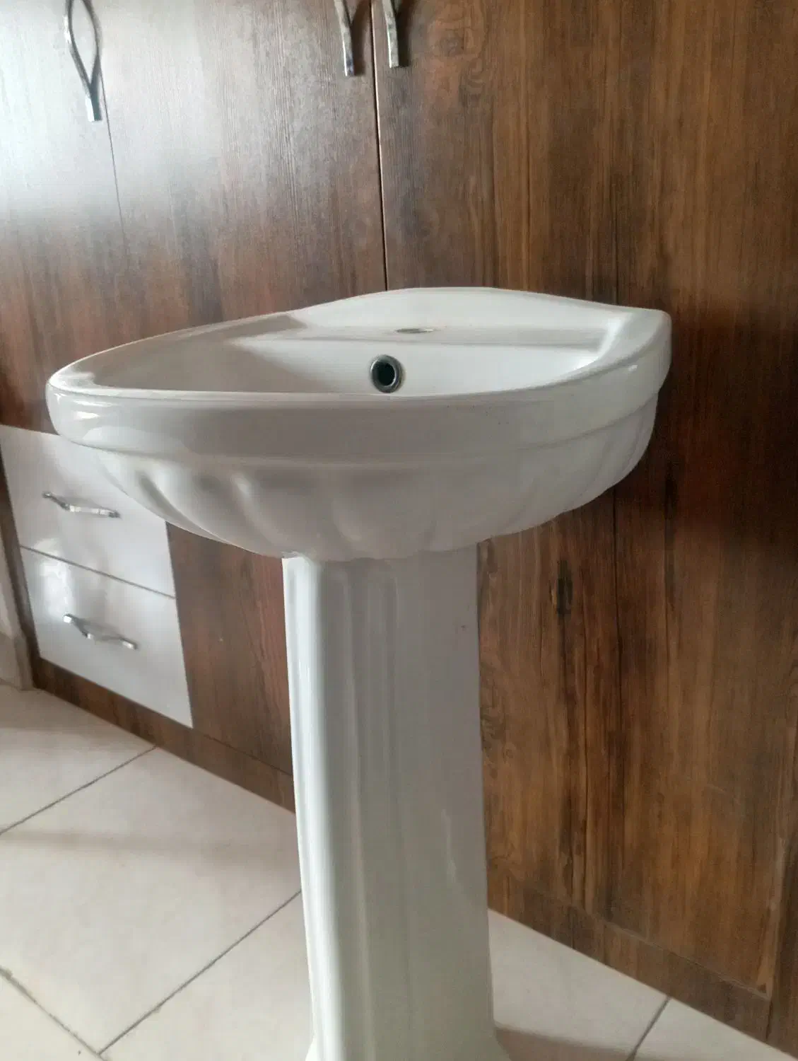 روشویی|لوازم سرویس بهداشتی|گرمسار, |دیوار