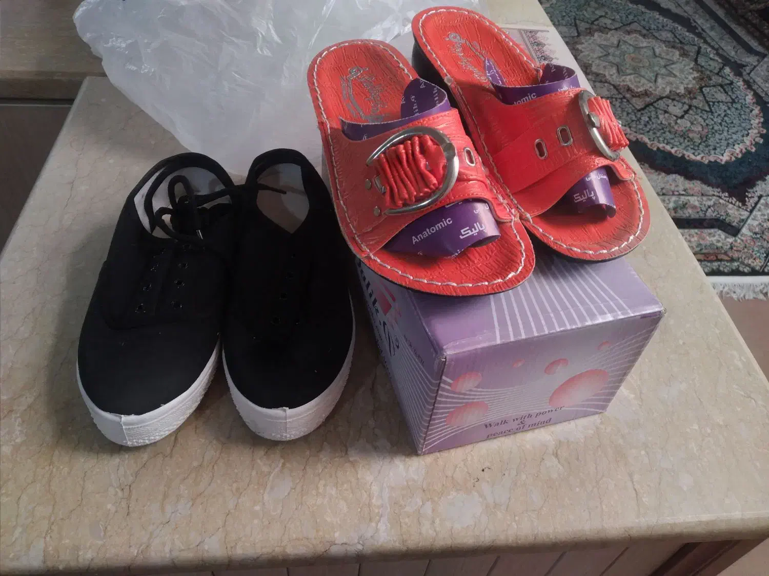 دوعدد کفشو دمپایی نونو|حراج|قم, نیروگاه|دیوار