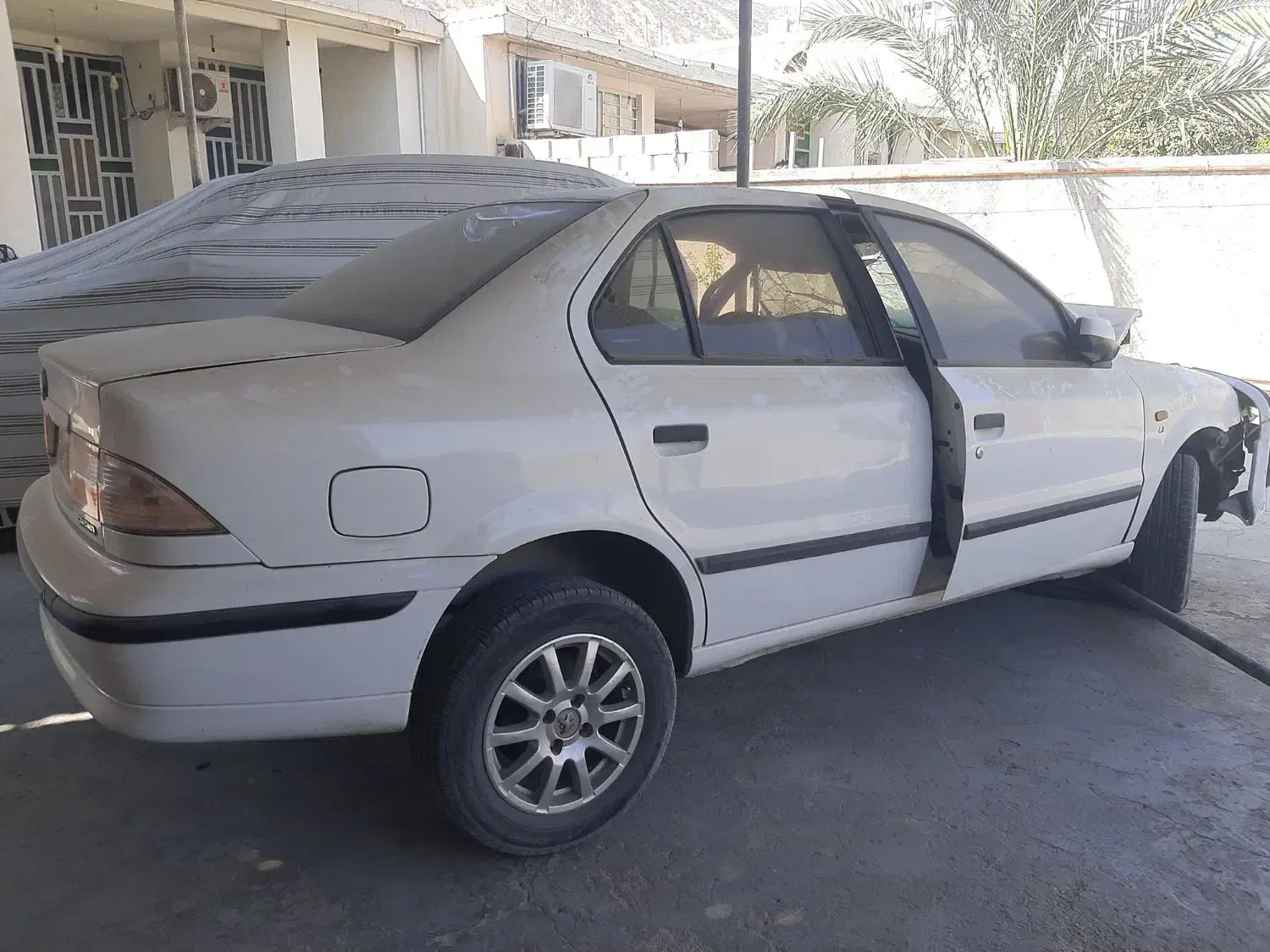 باسلام ماشین تصادفی فروشی بالاترین قیمت پیشنهادی|خودرو سواری و وانت|کوه چنار, |دیوار