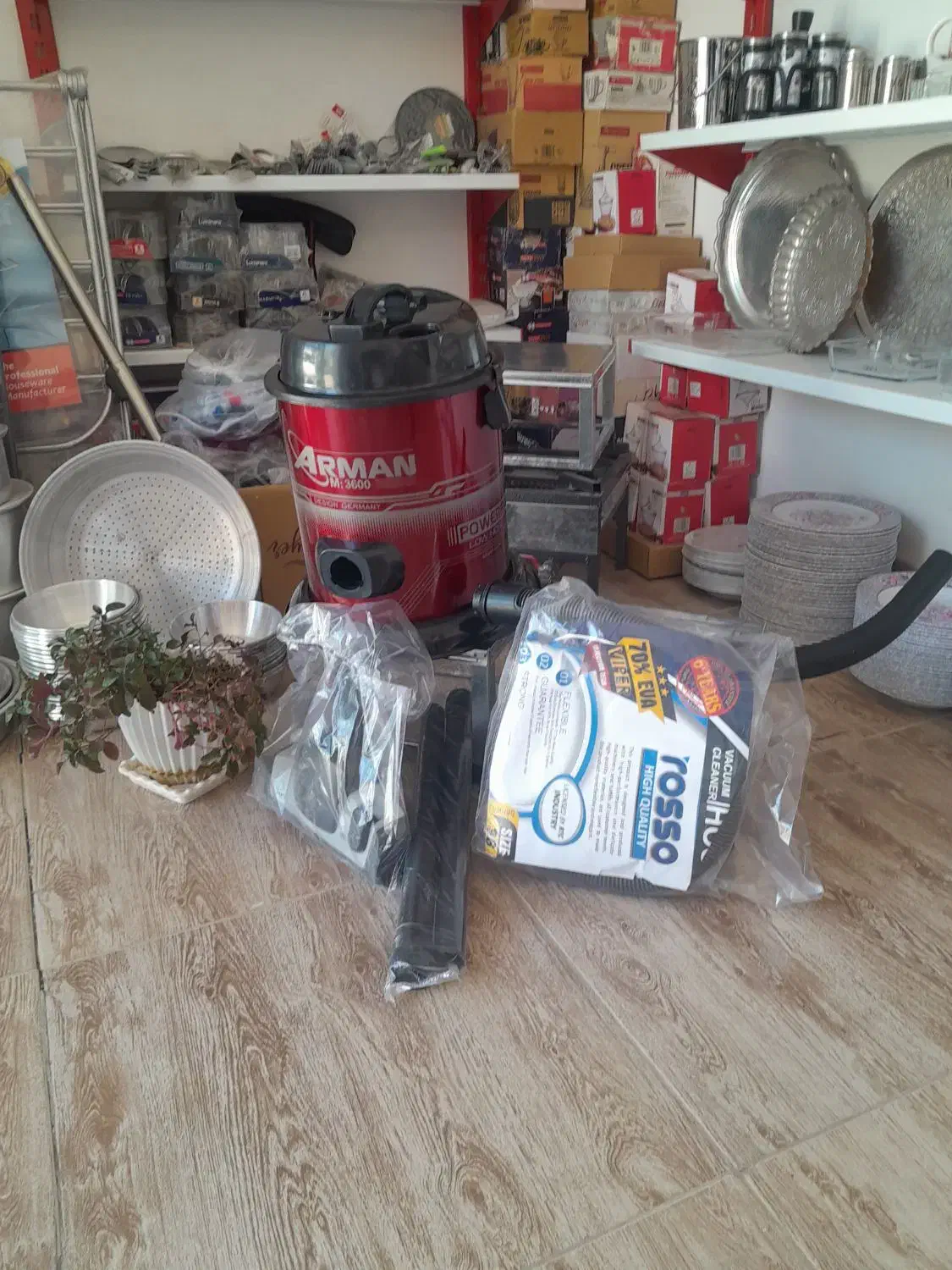 جاروبرقی سطلی|جاروبرقی، جارو شارژی، بخارشو|سبزوار, طبرسی (جعفرآباد)|دیوار