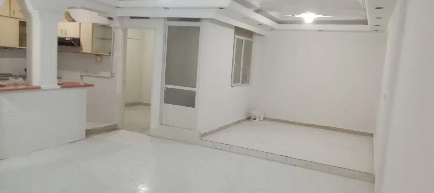 ۶۵ متر یکخوابه طبقه اول باانباری بریانک غربی