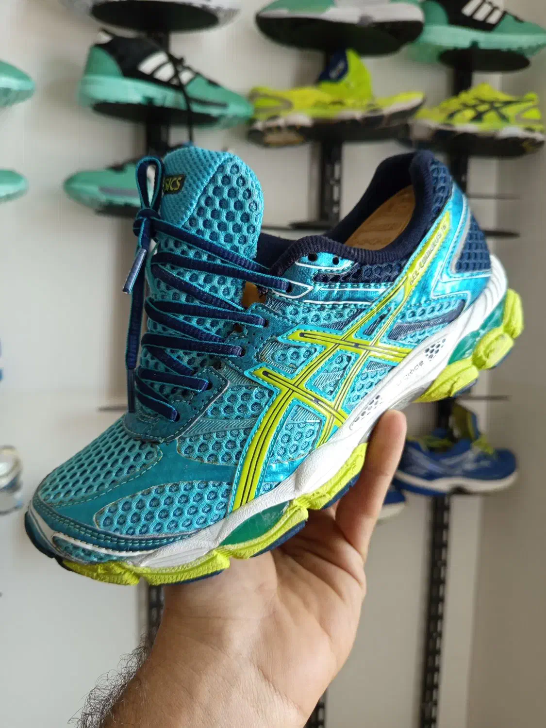 کتانی تور درشت اسیکس بروکس میزانو ساکنی نایکی|کیف، کفش، کمربند|سرپل ذهاب, |دیوار