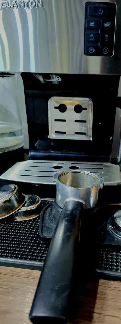 یک عدد قهوه ساز|سماور، چای‌ساز، قهوه‌ساز|کرج, شاهین‌ویلا|دیوار