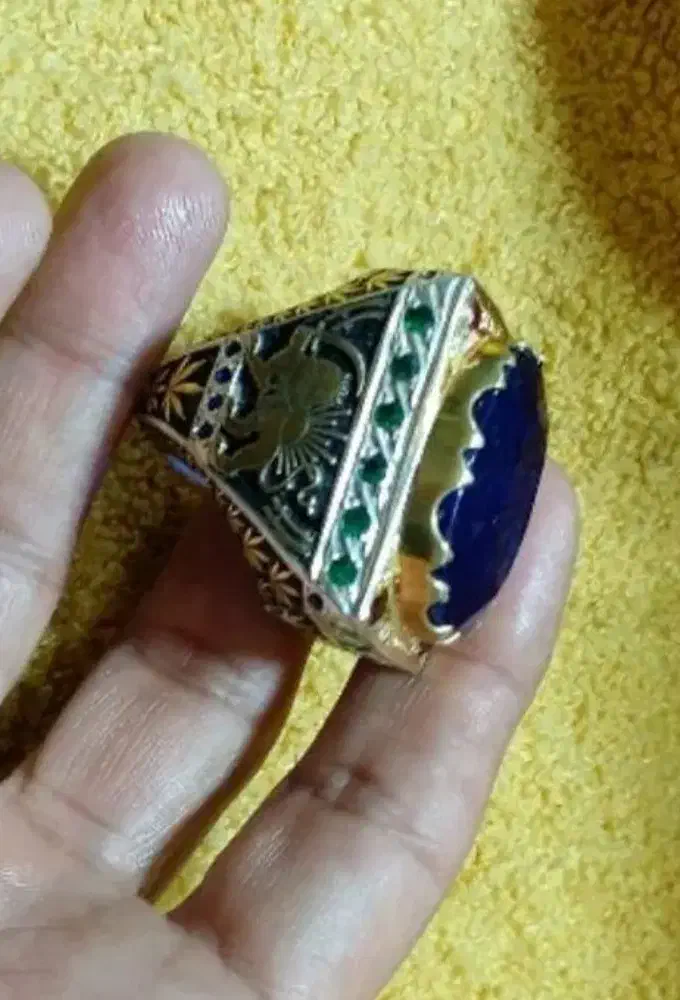 انگشتر نقره یاقوت کبود|جواهرات|بوشهر, |دیوار