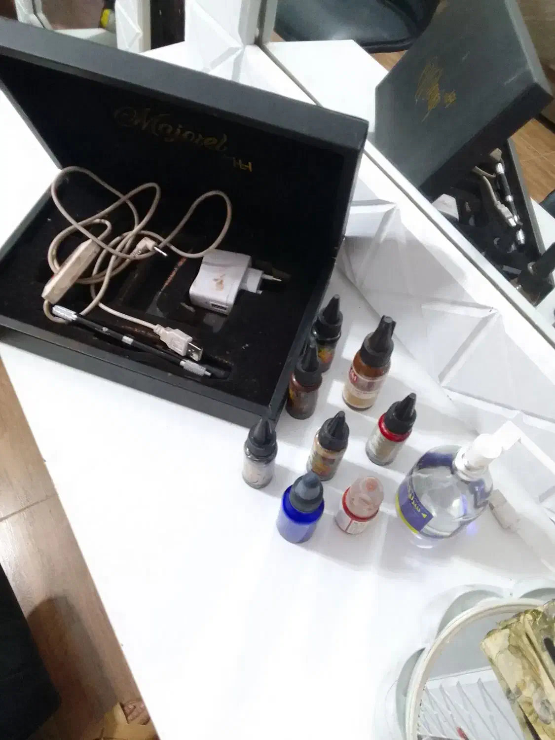 تجهیزات آرایشگری|آرایشگاه و سالنهای زیبایی|میاندوآب, |دیوار