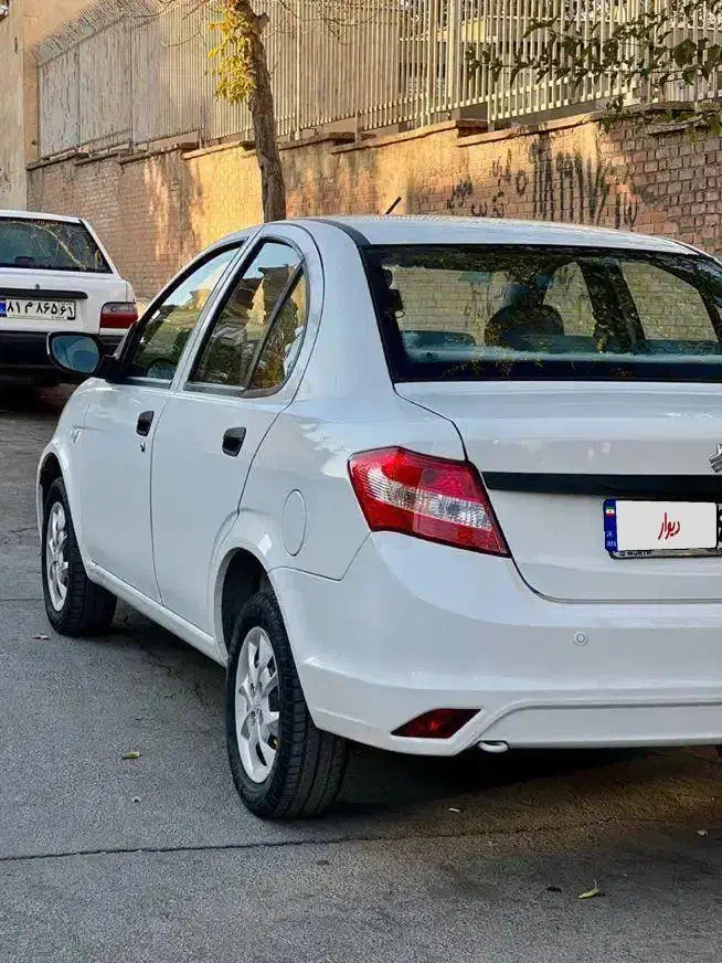 ساینا مدل ۹۹ خشک و درجه یک|خودرو سواری و وانت|سقز, |دیوار