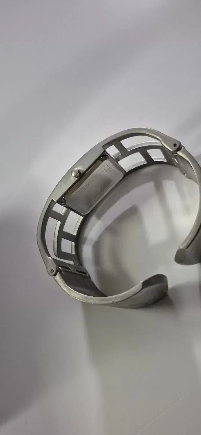 ساعت سویسی زنانه دسبندی دخترانه|ساعت|اصفهان, کلمان|دیوار