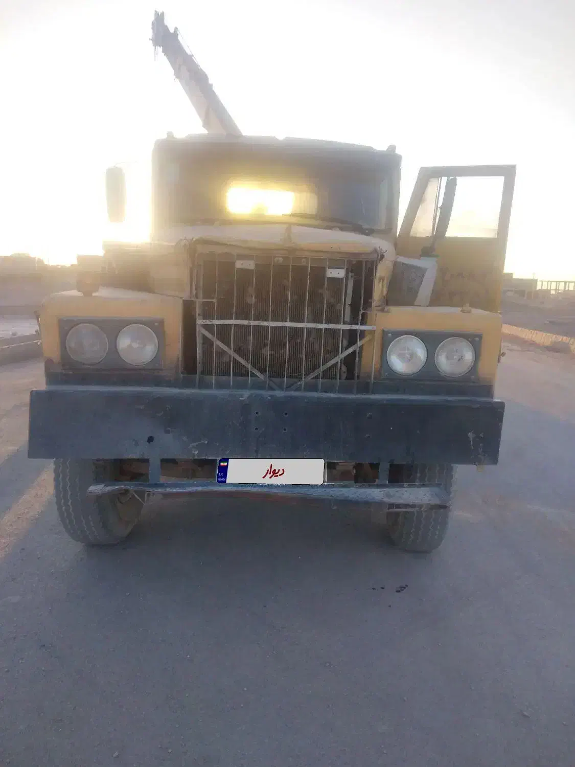 جرثقیل 16تن کاتو|خودرو سنگین|کرمان, |دیوار