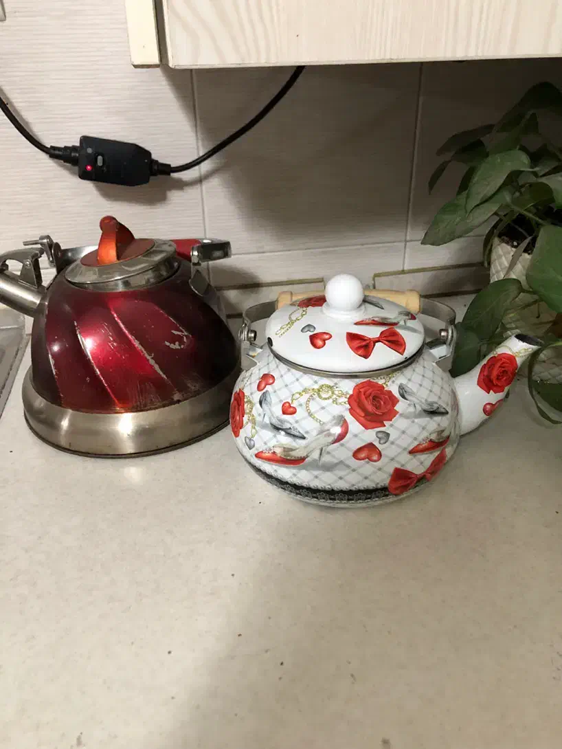 کتری|قوری، کتری، قهوهساز دستی|اسلامشهر, باغ فیض|دیوار