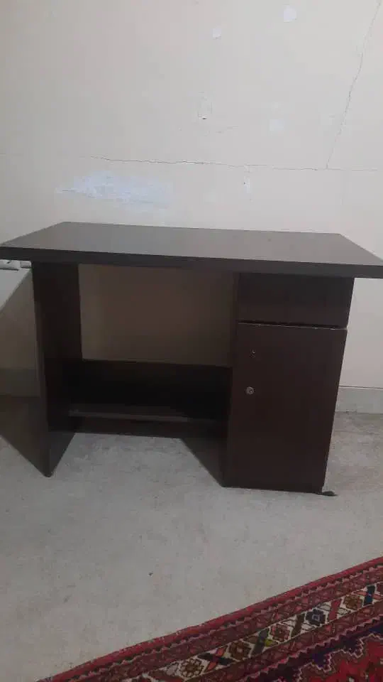 میز تحریر|میز تحریر و کامپیوتر|شیراز, شهرک آرین|دیوار