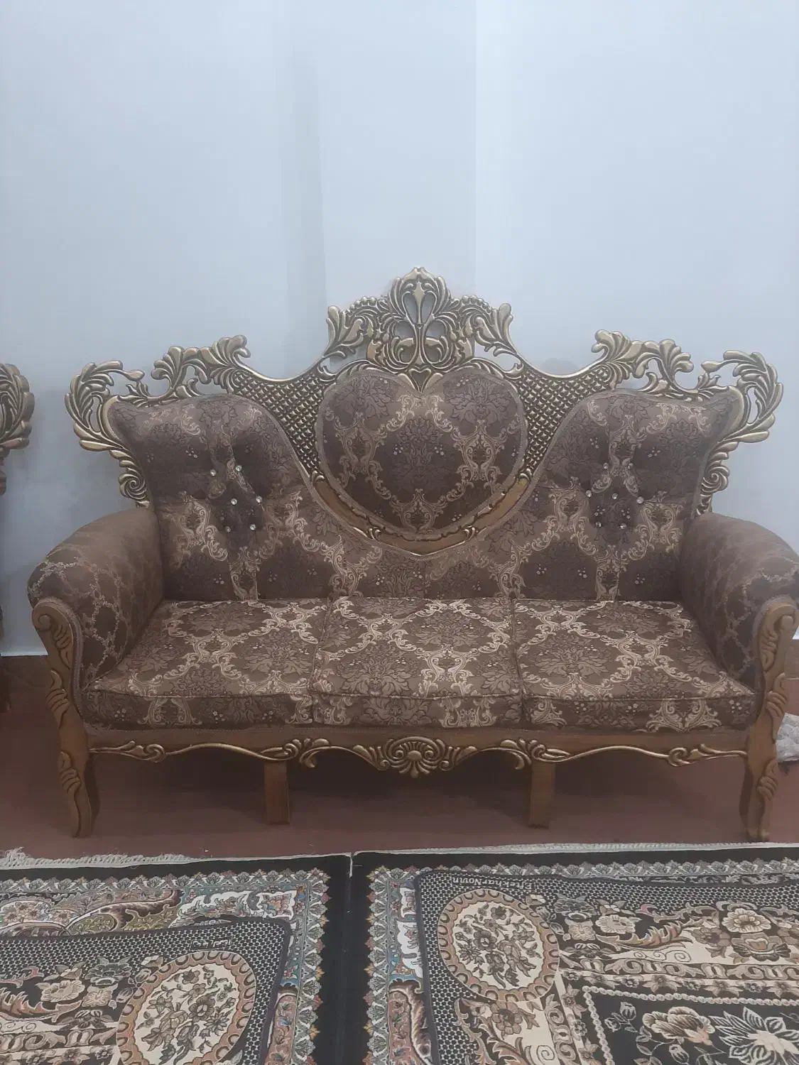 مبل ۹ نفره سلطنتی|مبلمان خانگی و میز عسلی|چاراویماق, |دیوار