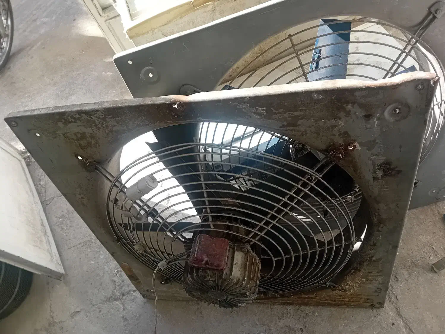 هواکش ۸۵در۸۵|پنکه و تصفیهکنندهٔ هوا|قم, شهدا|دیوار