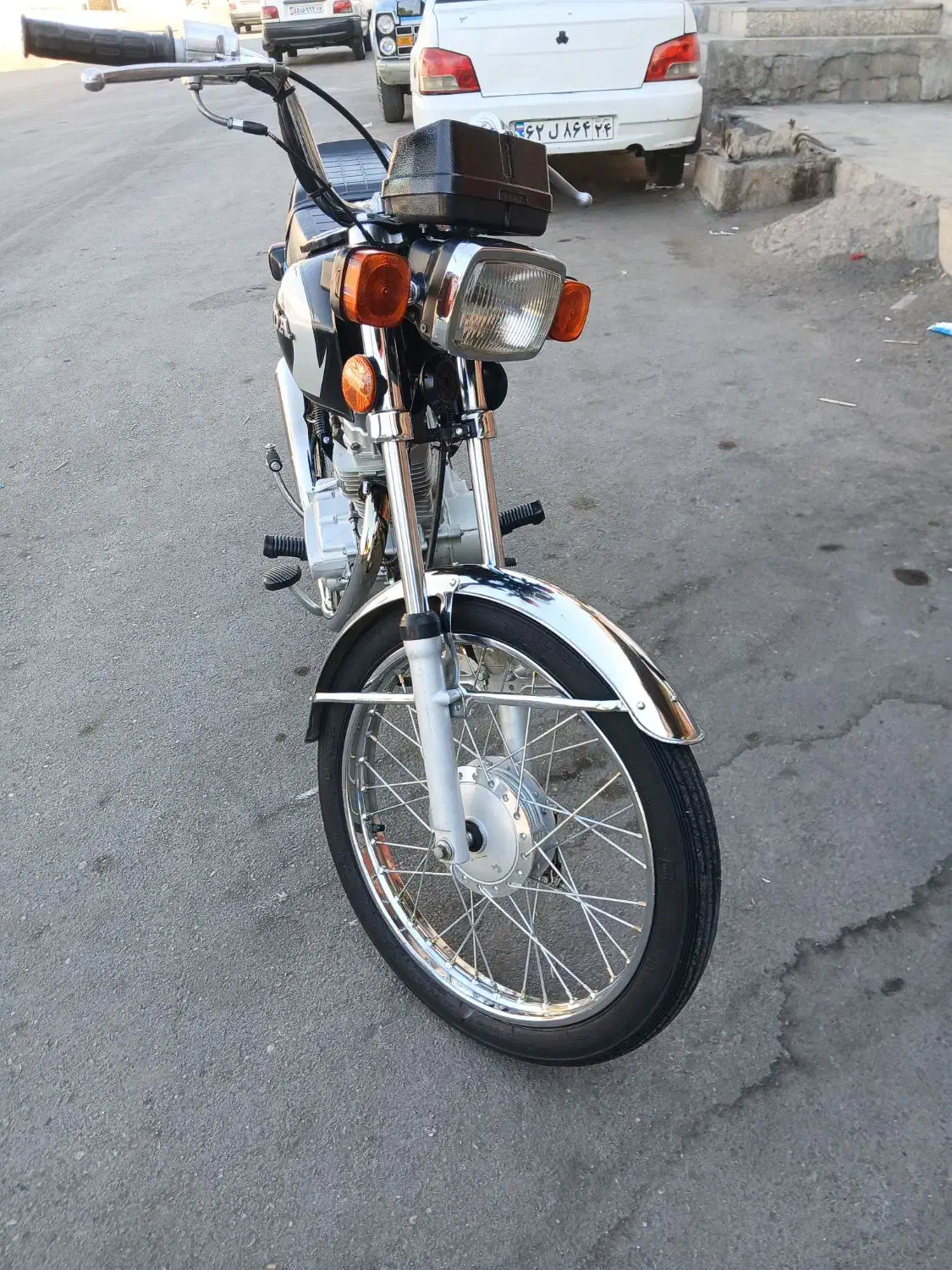 موتور سیکلت روان سیکلت|موتورسیکلت|اهواز, منبع اب|دیوار