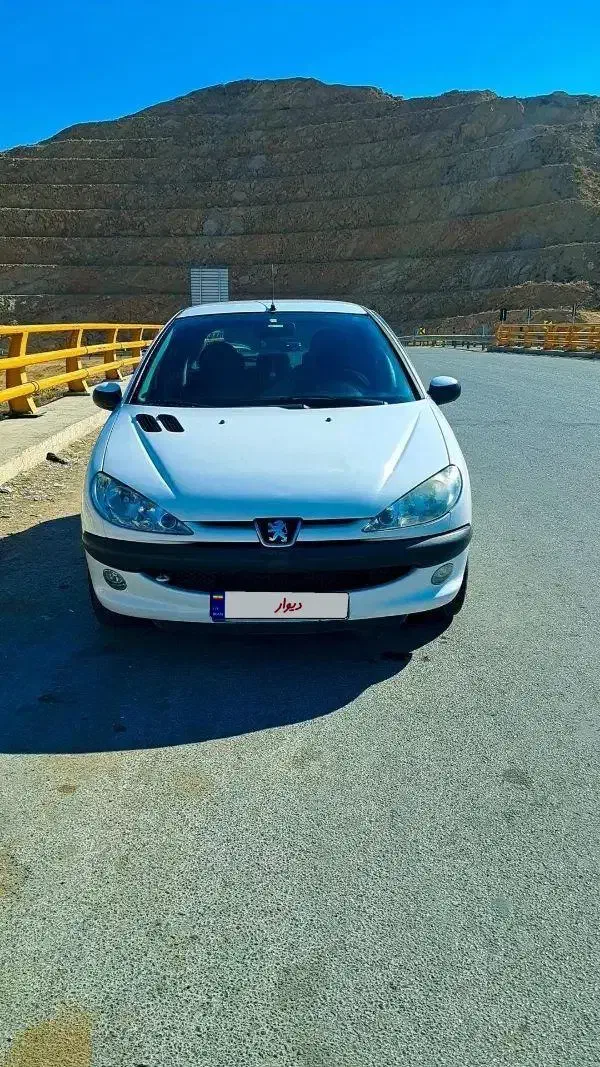 پژو ۲۰۶ اس دی  مدل ۹۴ سفید|خودرو سواری و وانت|بجنورد, |دیوار