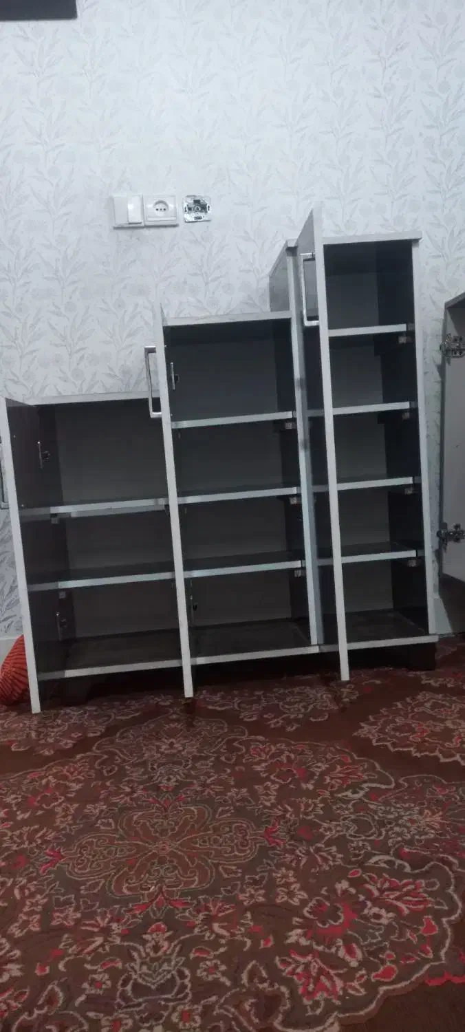 جاکفشی|جاکفشی، کمد، دراور|شوشتر, |دیوار