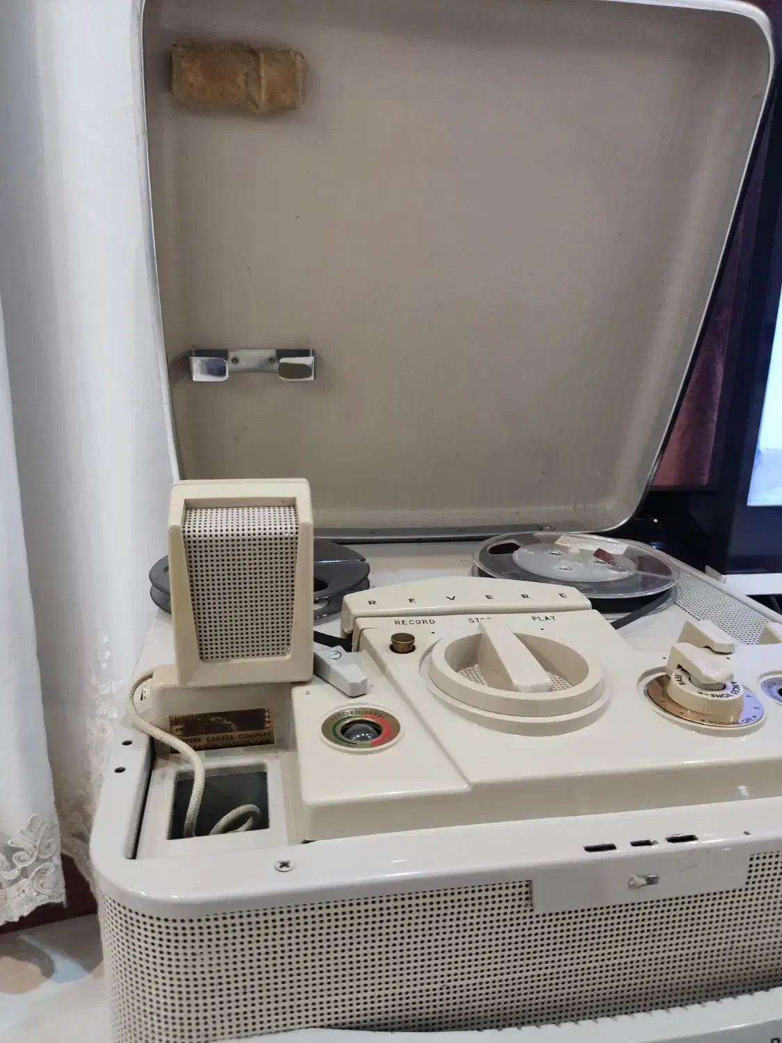 ضبط ریلی قدیمی|کلکسیون اشیاء عتیقه|تهران, میدان ولیعصر|دیوار