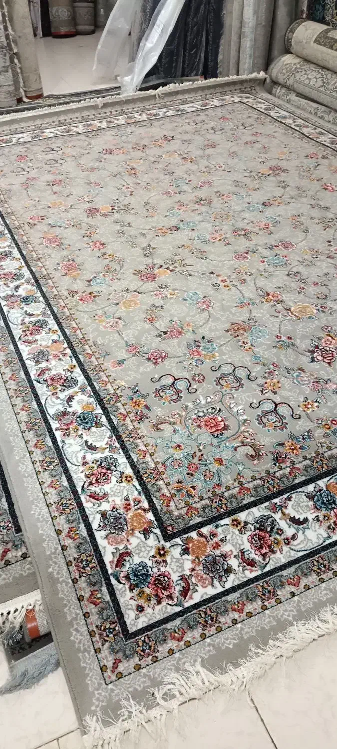 گیلدا|فرش|پرند, فاز ۱|دیوار