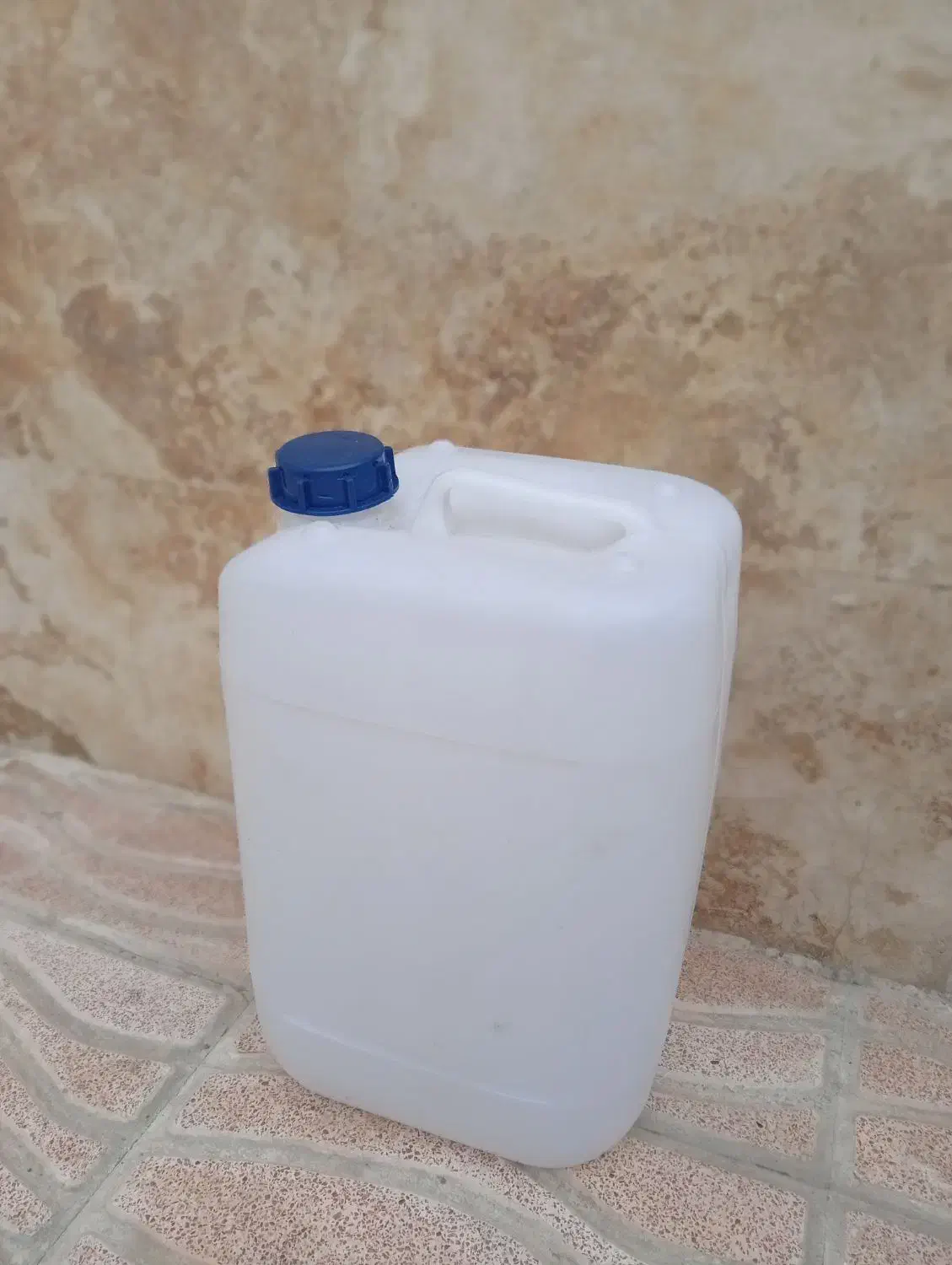 دبه آب|ظروف نگهدارنده، پلاستیکی، یک‌بارمصرف|اردبیل, |دیوار