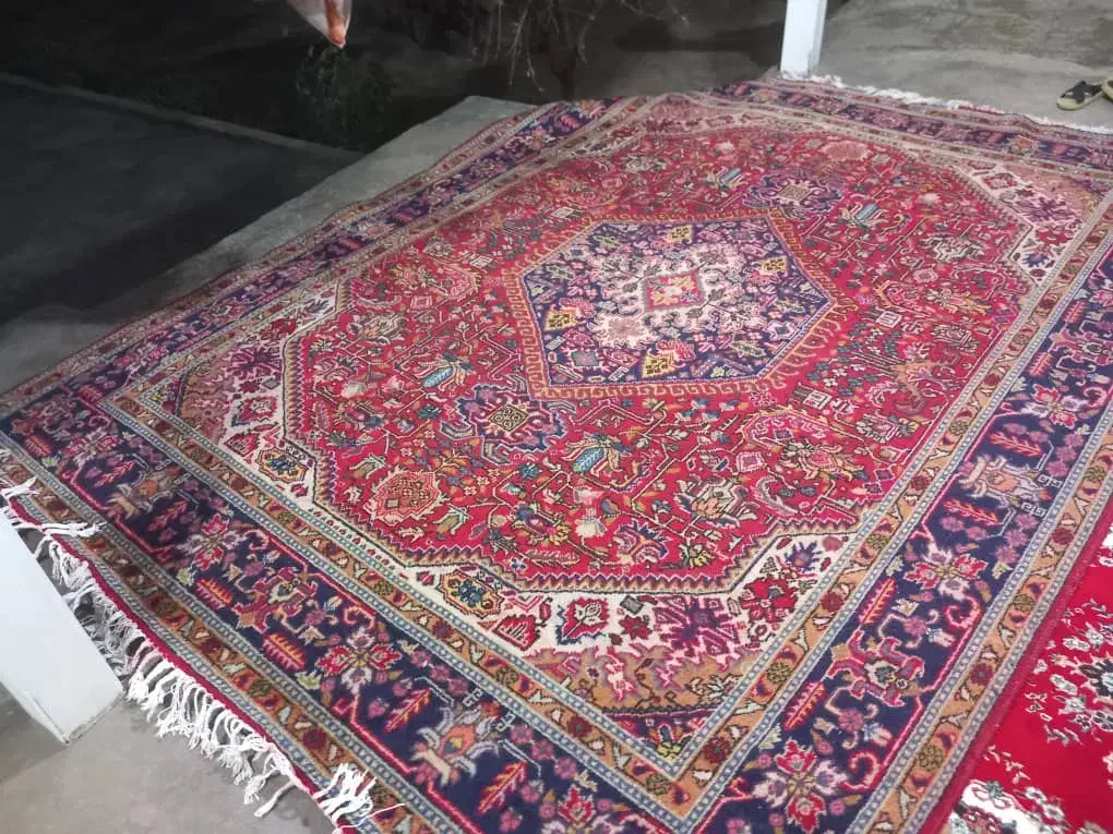 فرش طبیعی|فرش|خوی, |دیوار