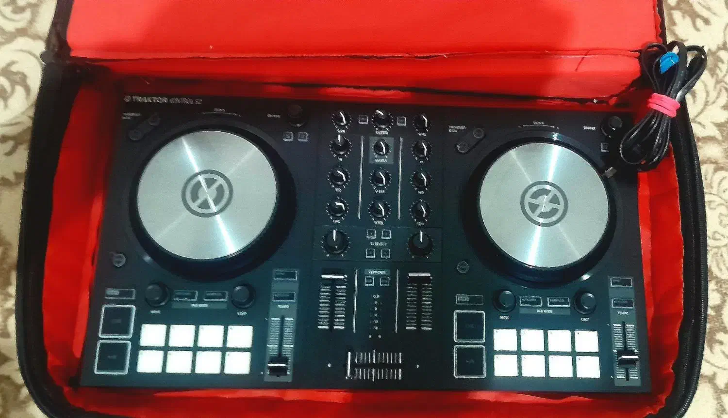 دستگاه دیجی تراکتور s2 mk3 تمیز با کیف و لب تاپ|آلات موسیقی|اردبیل, |دیوار