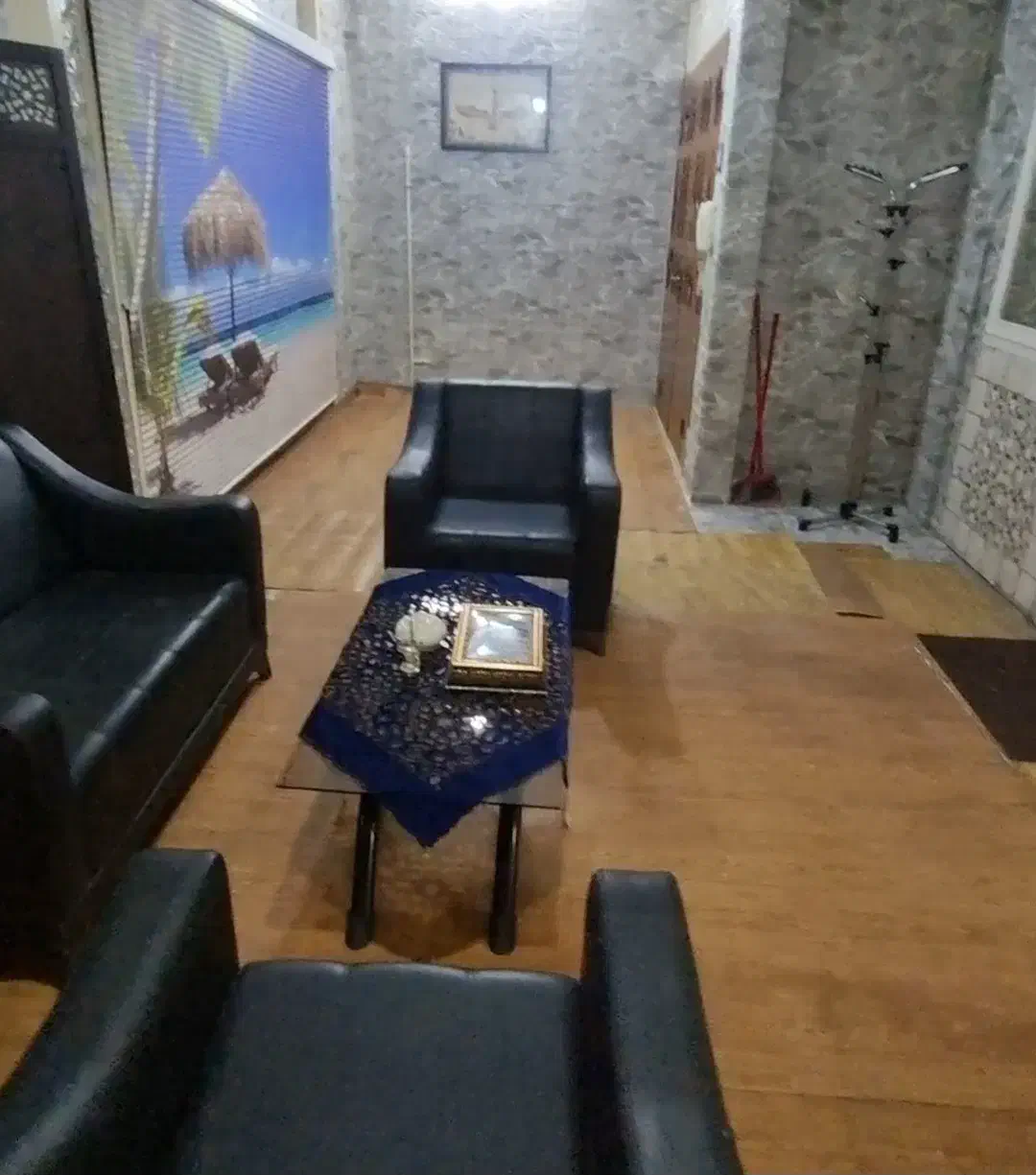 استخدام منشی خانم جهت پاسخگویی به تلفن و اموردفتری|استخدام اداری و مدیریت|تهران, امام حسین|دیوار