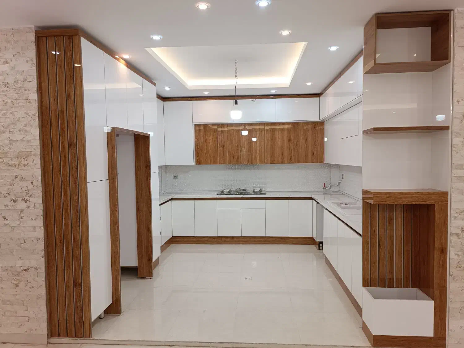 کابینت و کمد دیواری|خدمات پیشه و مهارت|کنگاور, |دیوار