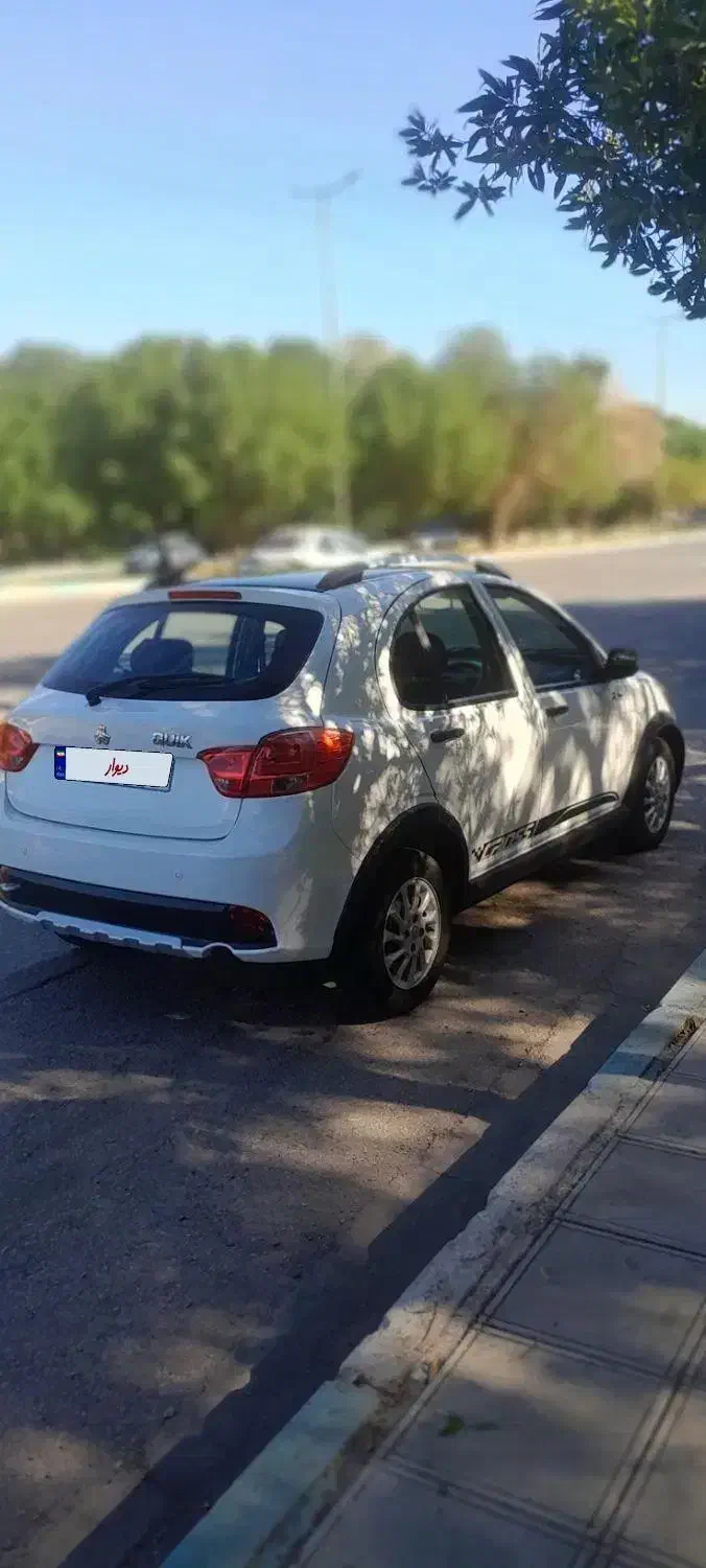 کوئیک Rسفید مشکی|خودرو سواری و وانت|دزفول, |دیوار