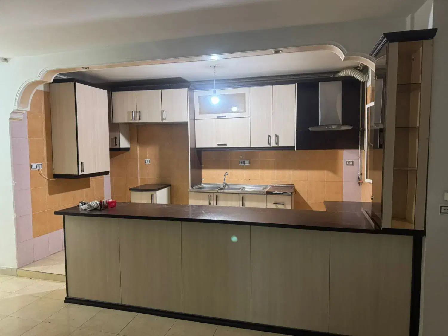 کابینت آشپزخانه|مصالح و تجهیزات ساختمان|اراک, |دیوار