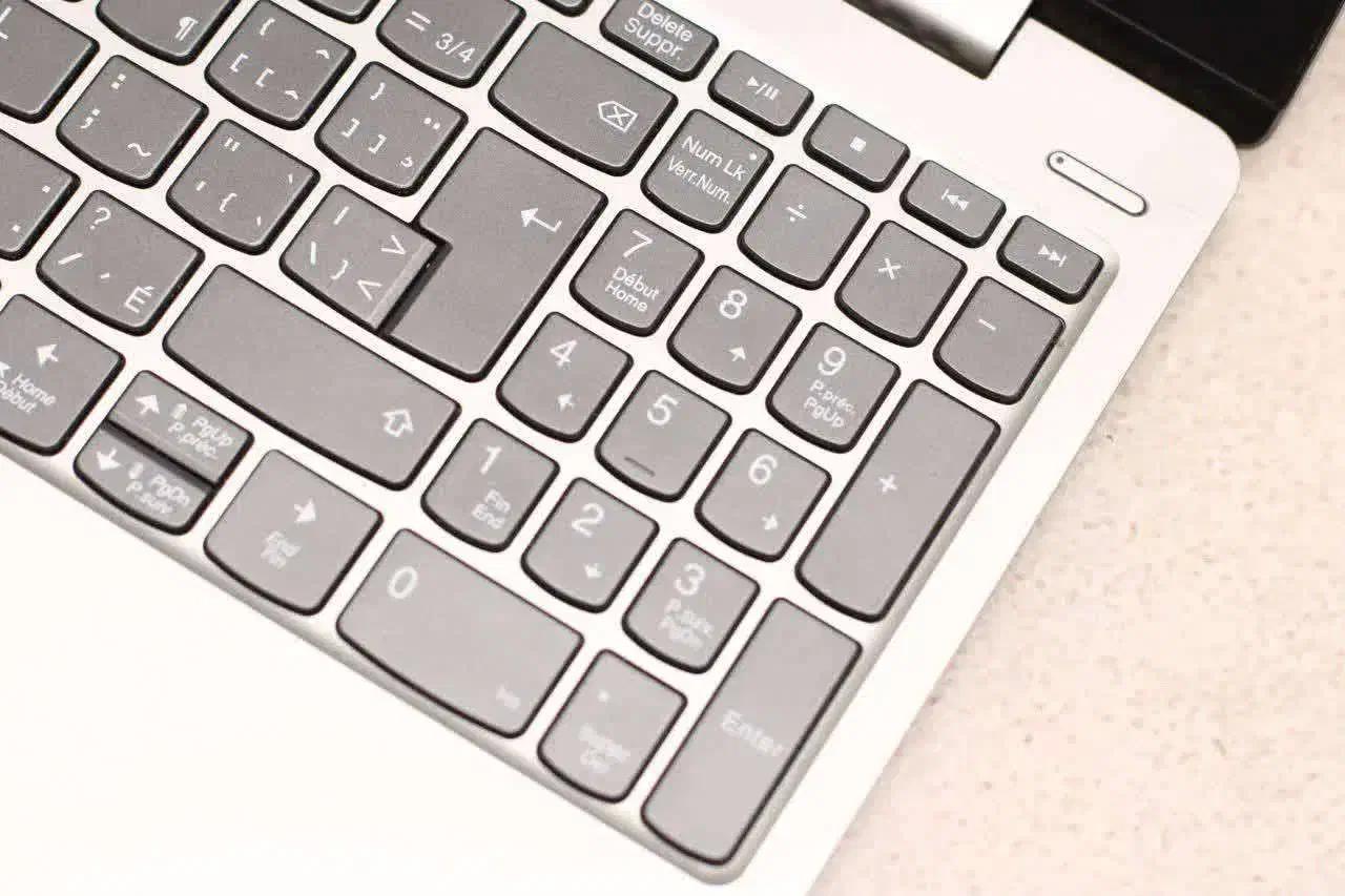 لپ تاپ لنوو LENOVO ideapad 330S|رایانه همراه|تهران, فلسطین (میدان انقلاب)|دیوار