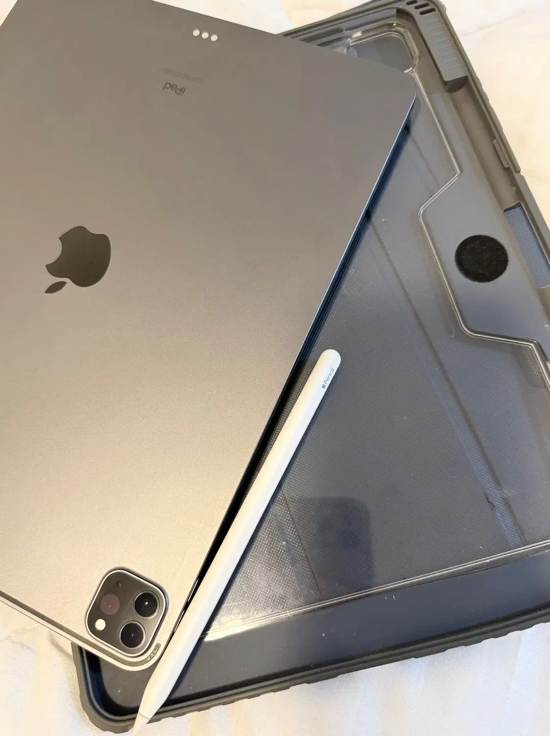 ایپد پرو ۱۲.۹ اینچ + قلم اپل پرو /5th generation|تبلت|تهران, زعفرانیه|دیوار