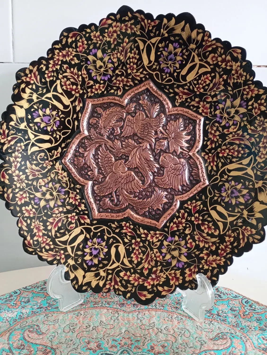 بشقاب های مسی قلم زنی|صنایع دستی و سایر لوازم تزئینی|جاجرود, |دیوار