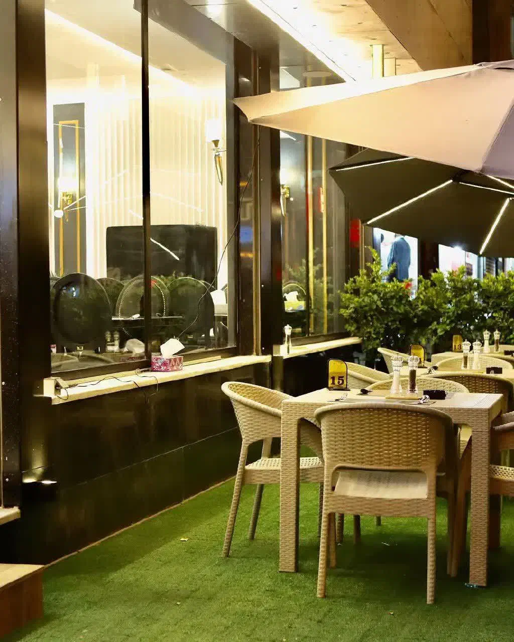 سالن کار|استخدام خدمات فروشگاه و رستوران|اشتهارد, |دیوار