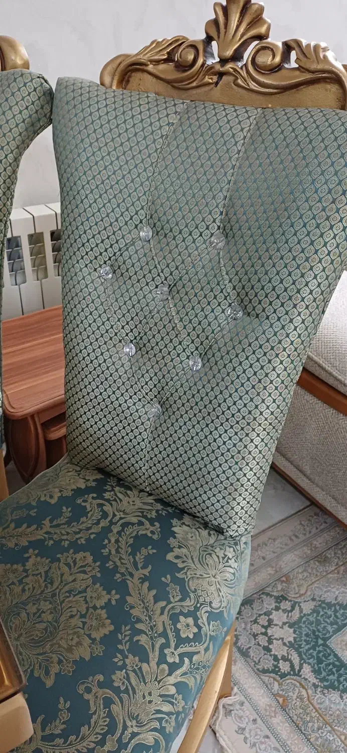 میز و صندلی غذاخوری|میز و صندلی غذاخوری|اصفهان, آفاران|دیوار