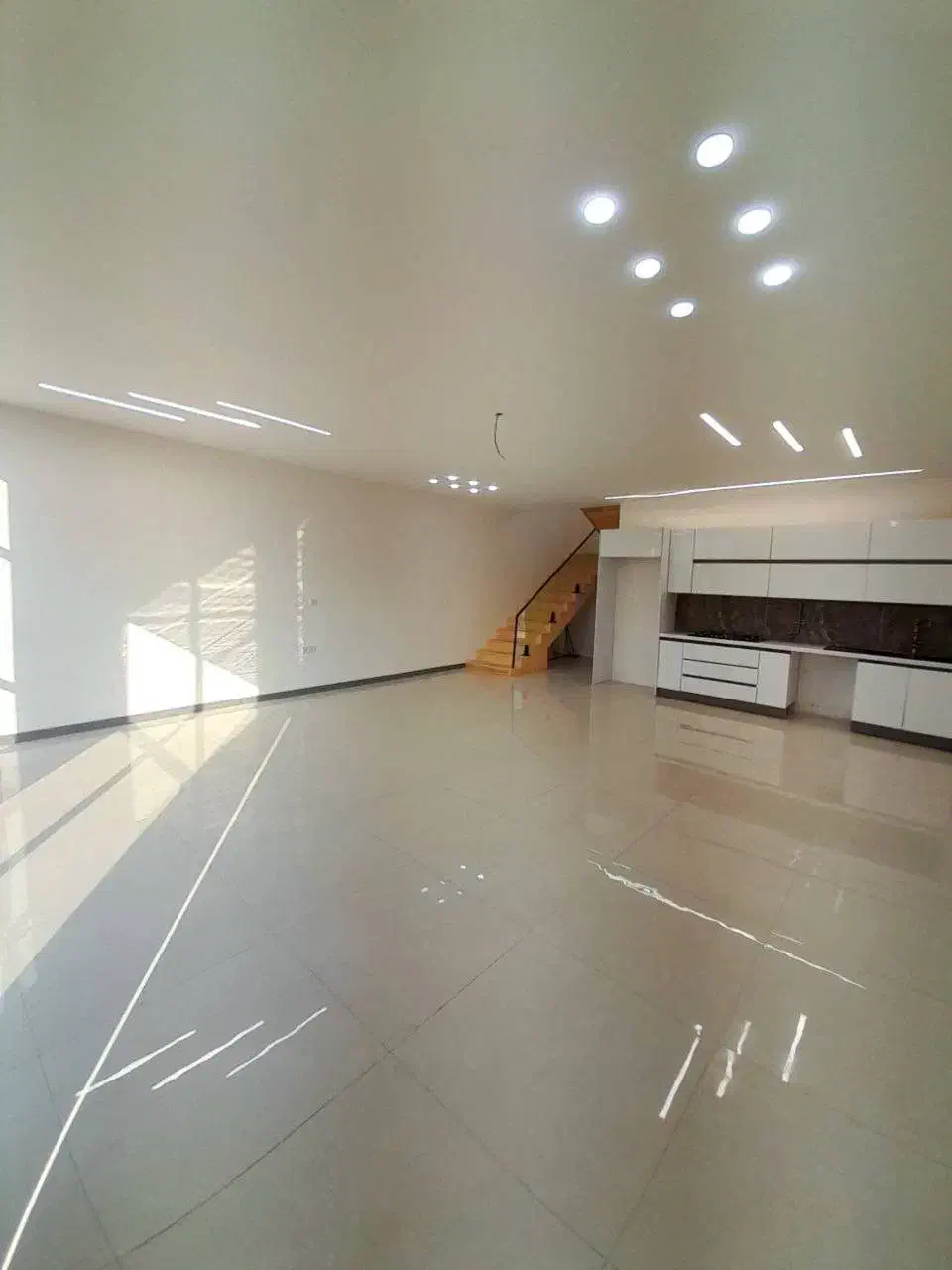 ویلا دوبلکس زیر قیمت منطقه|فروش خانه و ویلا|چمستان, |دیوار