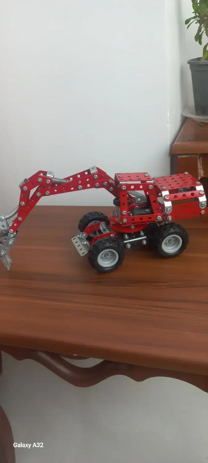 اسباب بازی فلزی دست ساز|اسباب‌‌بازی|جم, |دیوار