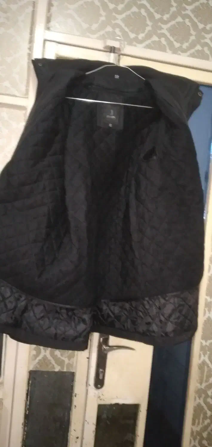 کاپشن|لباس|بهبهان, |دیوار