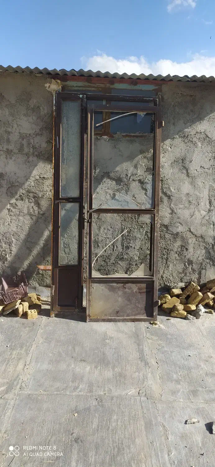 درب دو لنگه|مصالح و تجهیزات ساختمان|شهرکرد, |دیوار