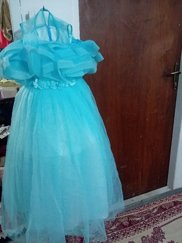 نو نو|لباس|ساوه, |دیوار