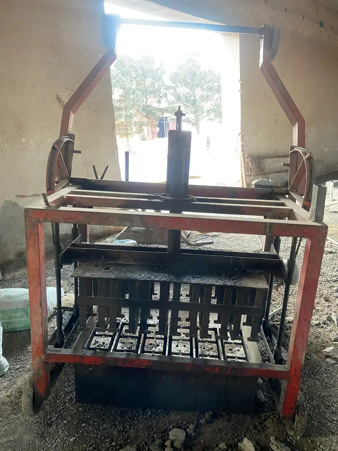 بلوکه زن ۳۸*۱۳ سالم و آماده به کار-قیمت استثنائی|ماشینآلات صنعتی|ملکآباد, |دیوار